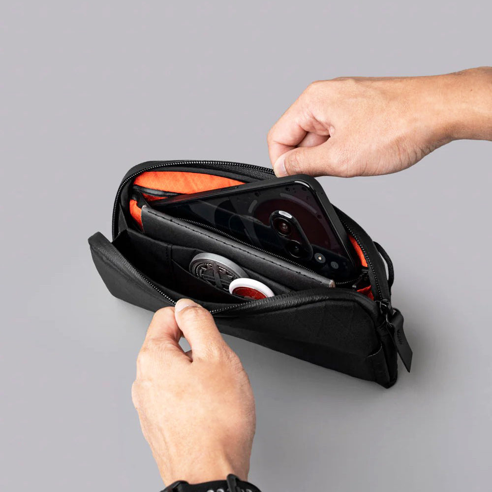 Flight Pouch - Black VX42
