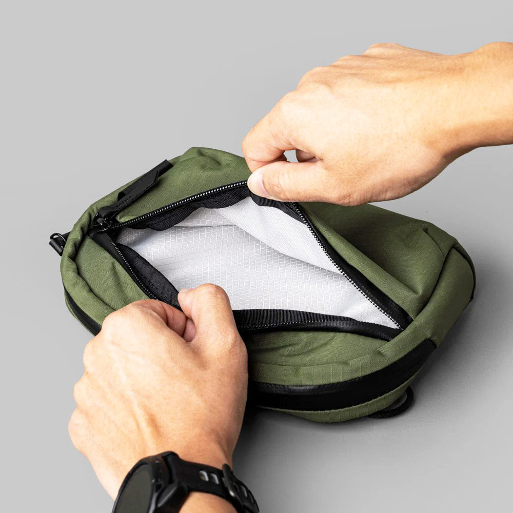 Flight Sling Bag 1L - Axoflux Green
