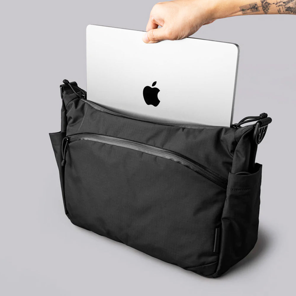 Flight Satchel - Axoflux Black