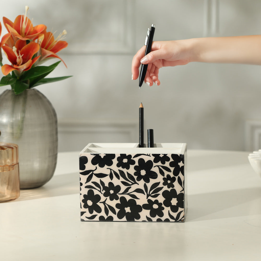 Francis Cutlery Holder - Monochrome