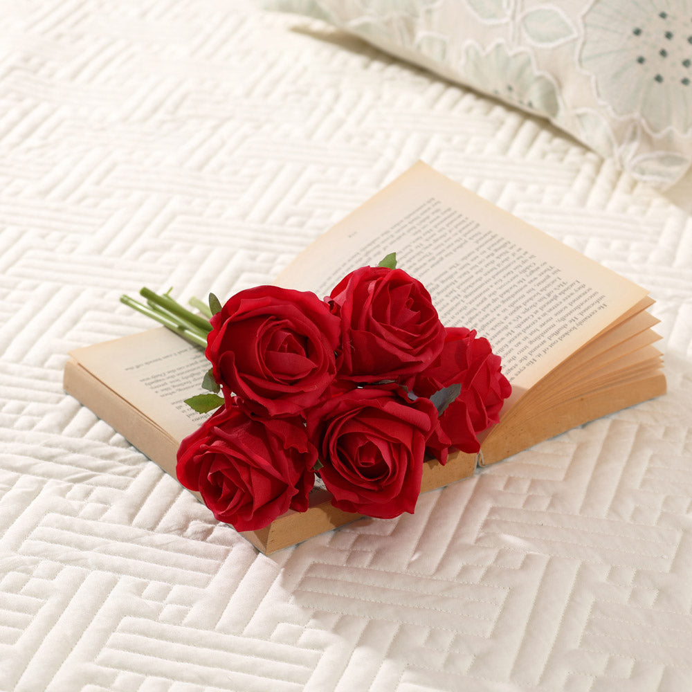 French Roses Faux Bunch Short - Red