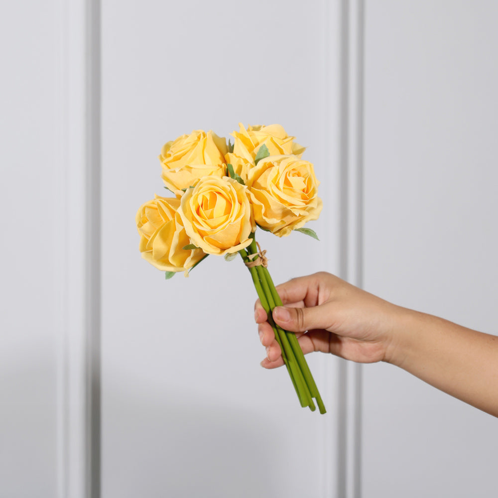 French Roses Faux Bunch Short - Yellow