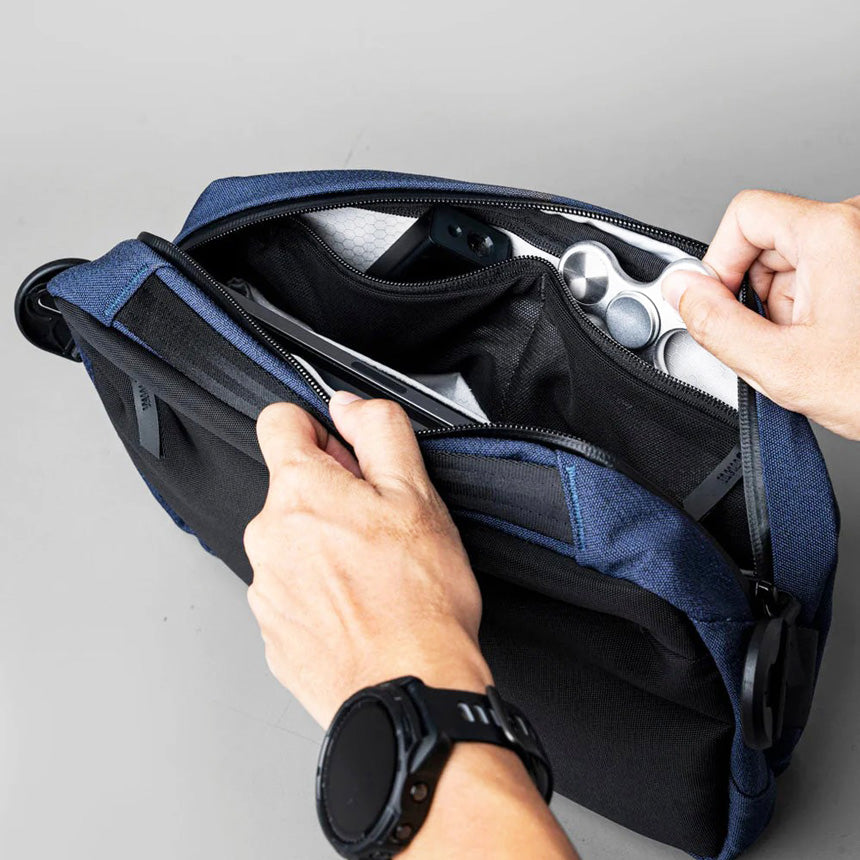 Go Sling Bag - Axoflux Blue