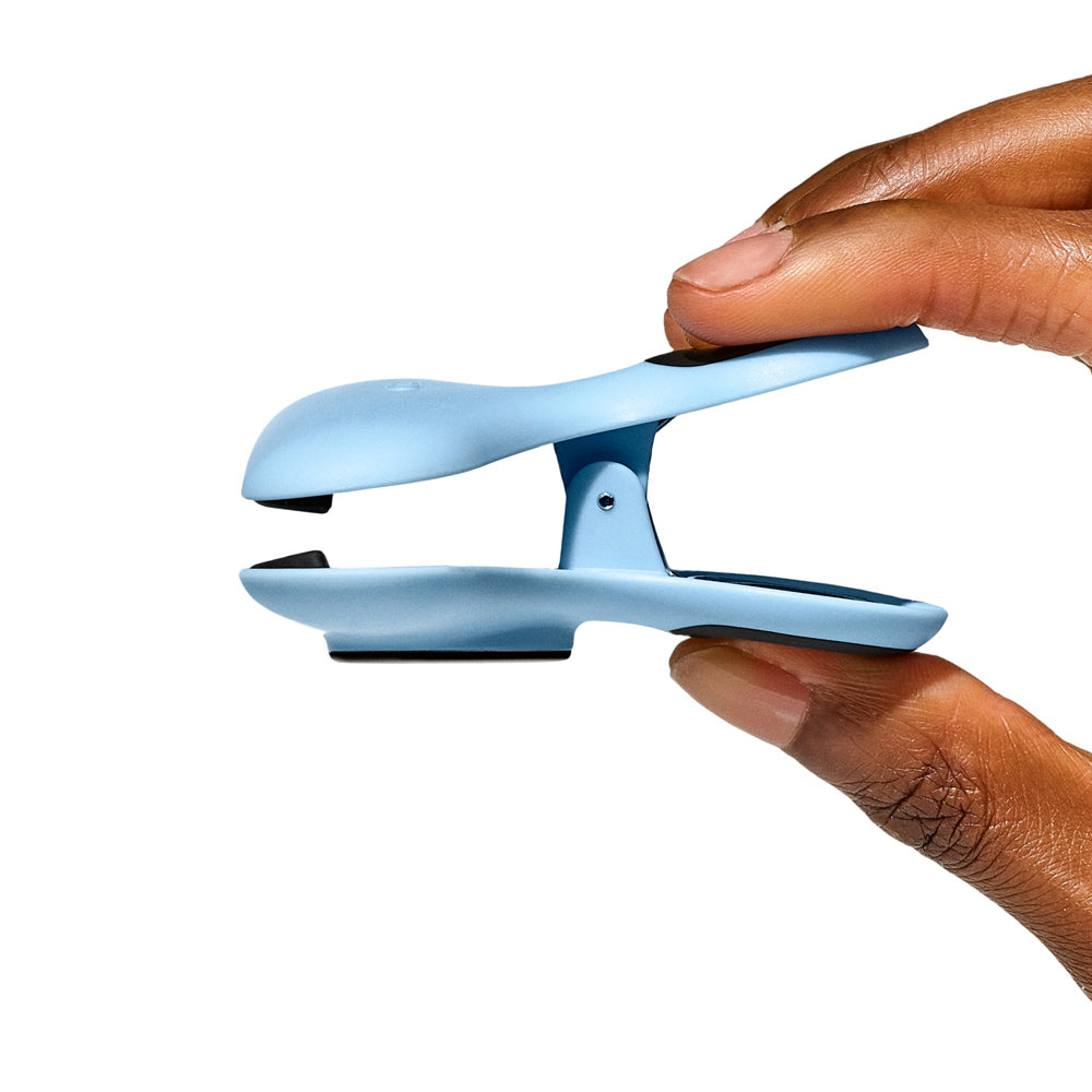 Good Grips Magnetic Heavy-Duty Clips, Set of 4