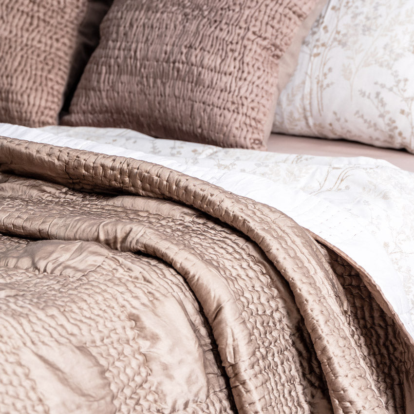 Grid Check Cotton Quilt - Mocha