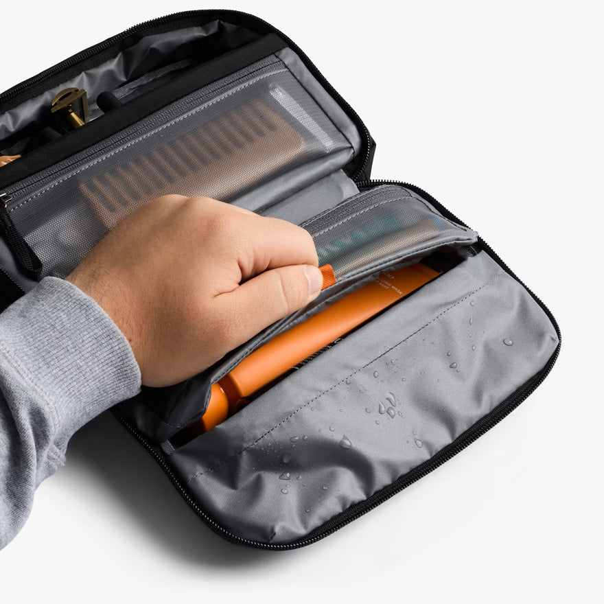 Hanging Toiletry Kit - Black