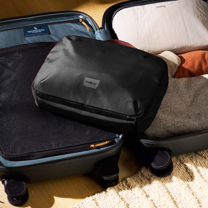 Hanging Toiletry Kit Plus - Black