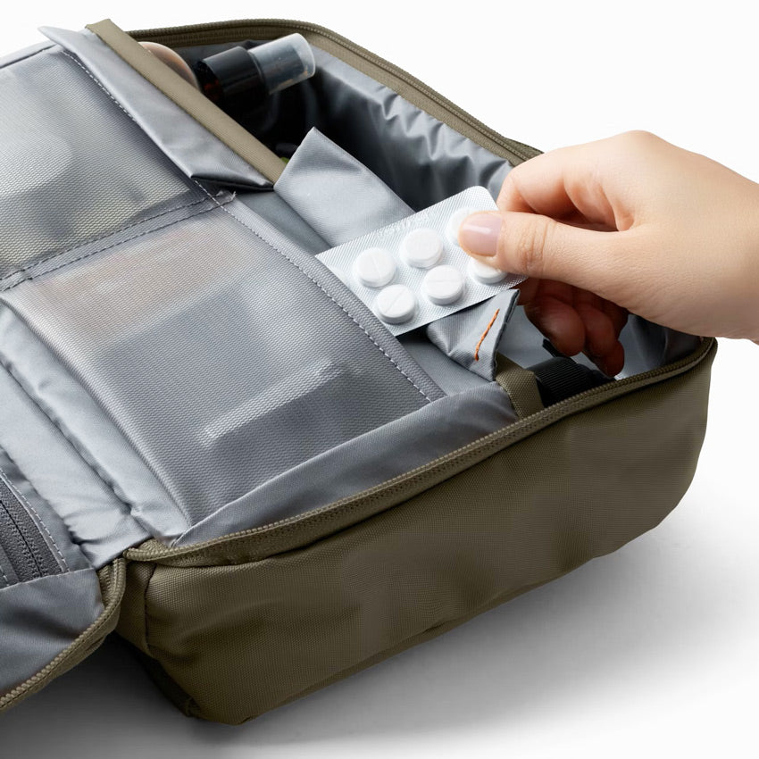 Hanging Toiletry Kit Plus - Seakelp