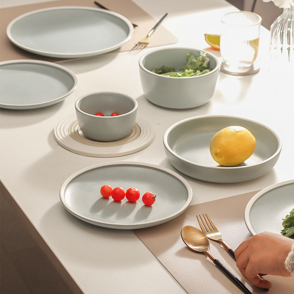 Harbor Pasta Plate - Eucalyptus Grey