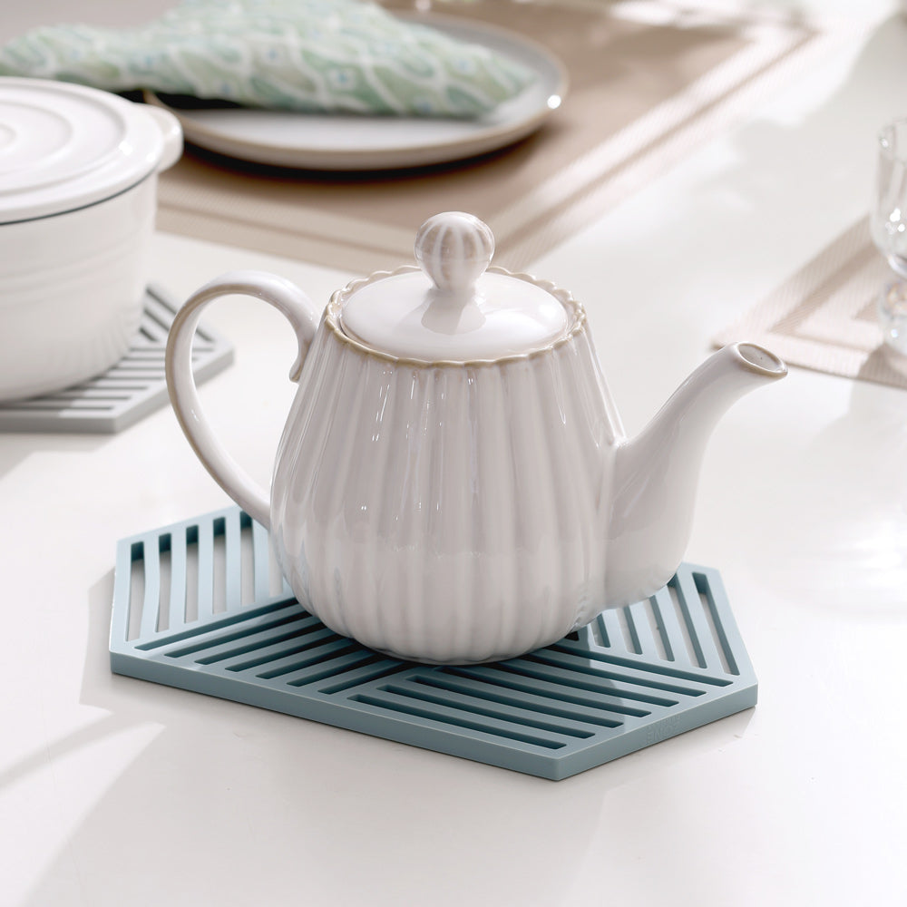 Hexagon Trivet Large - Fog Blue