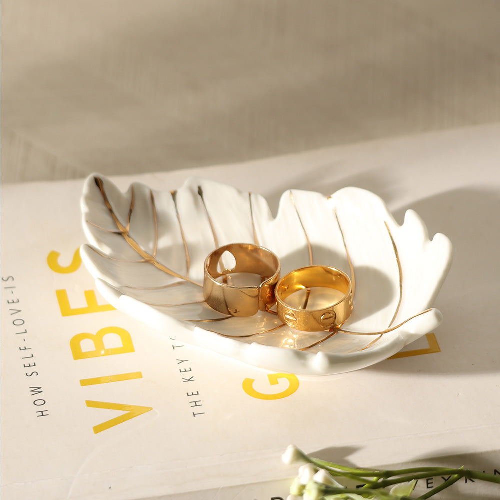 Holly Trinket Dish - Ivory