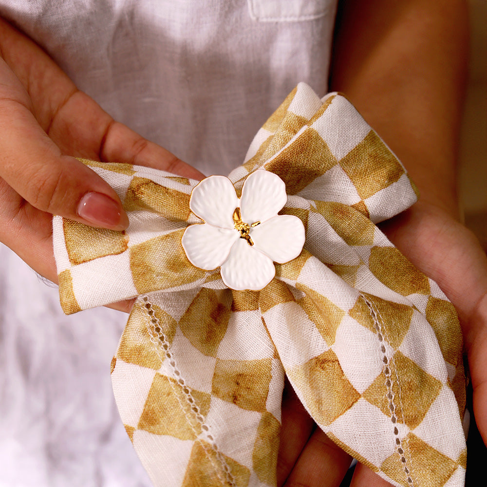 Magnolia Napkin Rings, Set of 6 - White