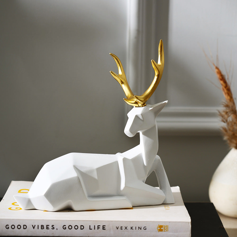 Faceted Sitting Antler Decorative Sculpture - White