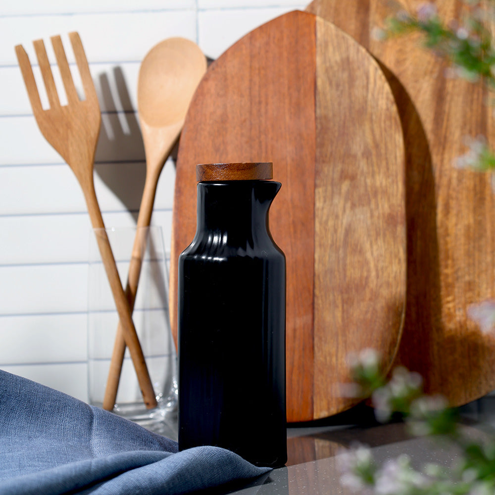 Lines Ceramic Oil Bottle - Black