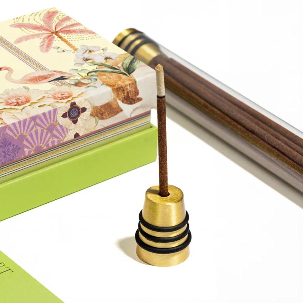 Incense Sticks with Holder - Cedarwood & Musk