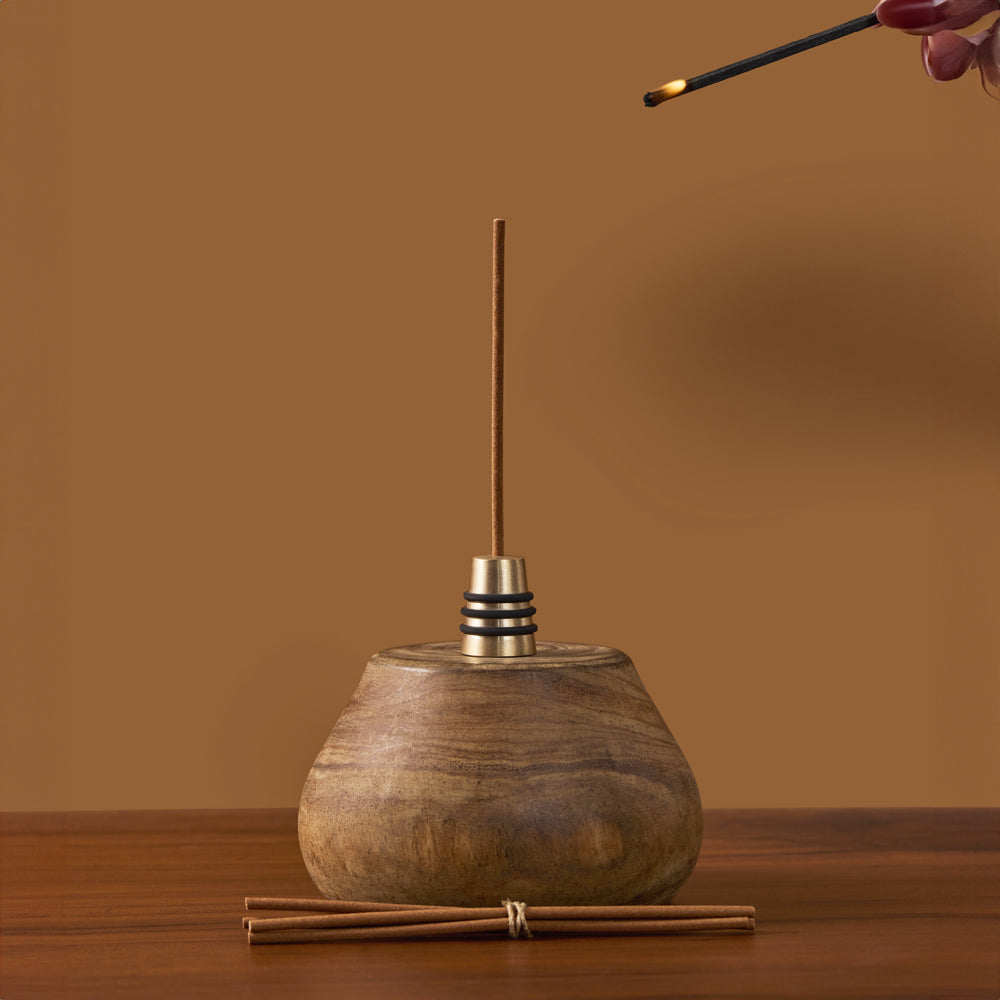 Incense Sticks with Holder - Sandalwood, Leather & Musk