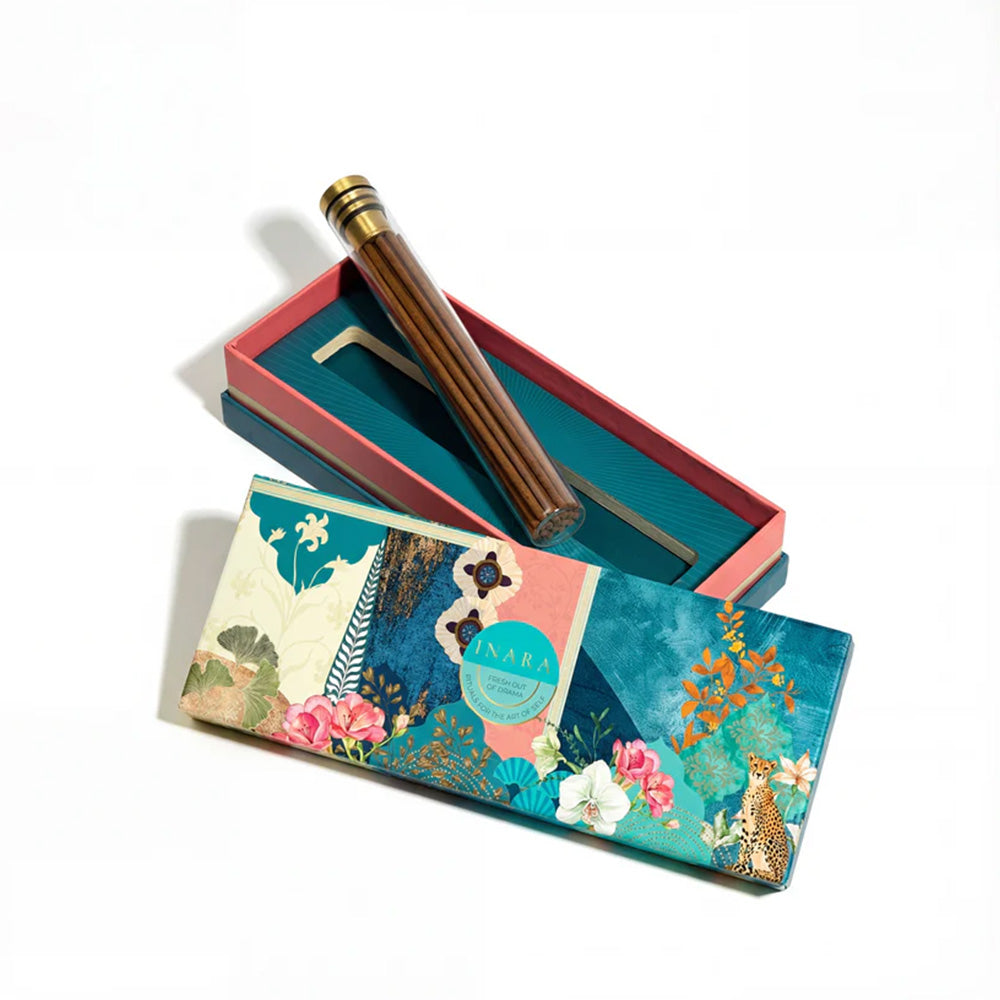 Incense Sticks with Holder - Sandalwood & Patchouli