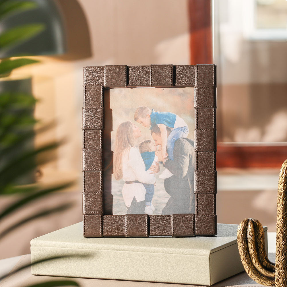 Lattice Photo Frame Large - Bistre Brown
