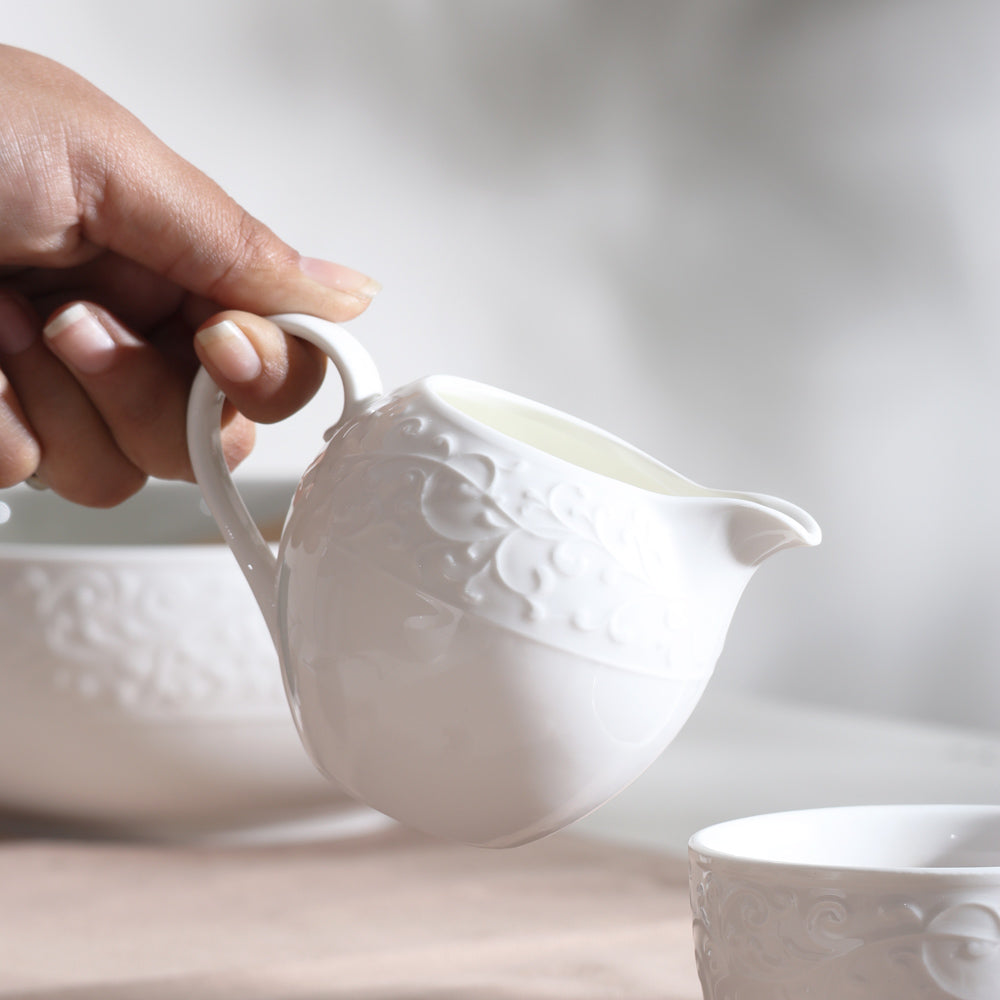 Ivy Milk Jug - Ivory