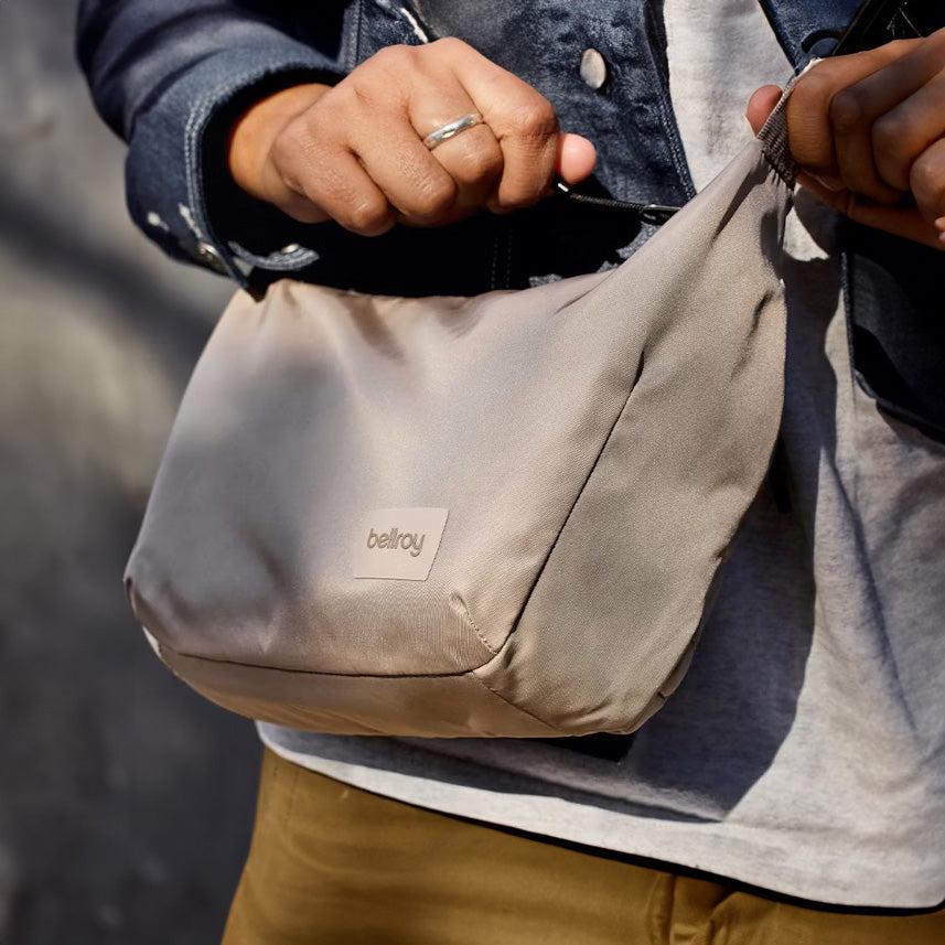 Laneway Crescent Bag 2.5L - Fawn