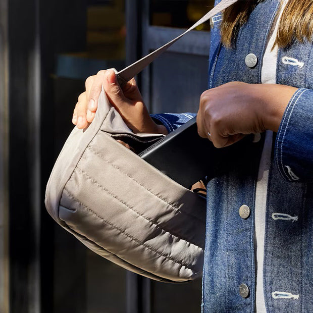 Laneway Crescent Bag 2.5L - Fawn