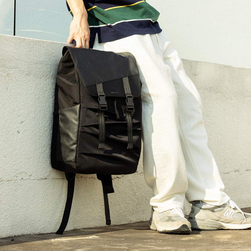 Leisure Travel Backpack 20L - Black