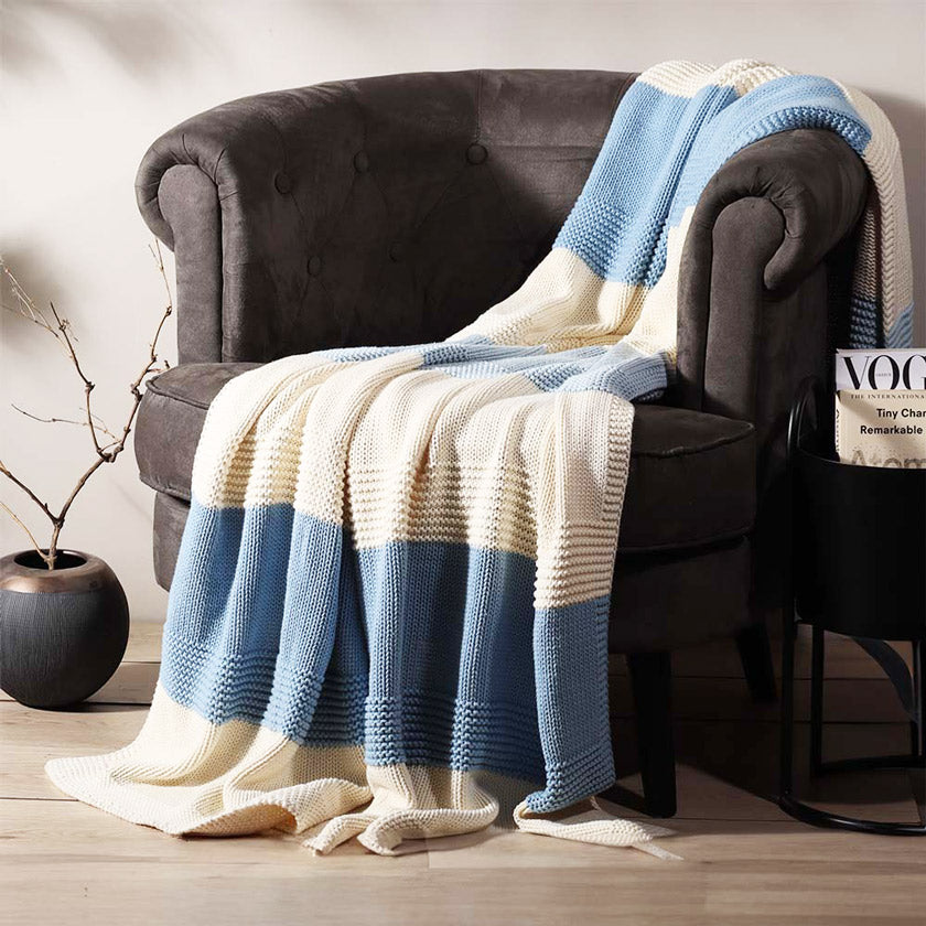 Sven Knitted Throw - Blue White
