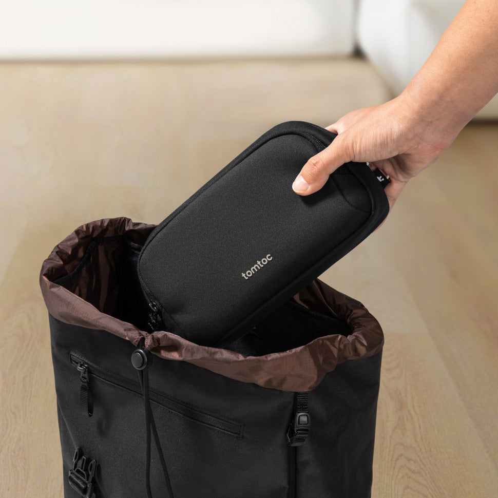 Light T12 Accessory Pouch Medium - Black