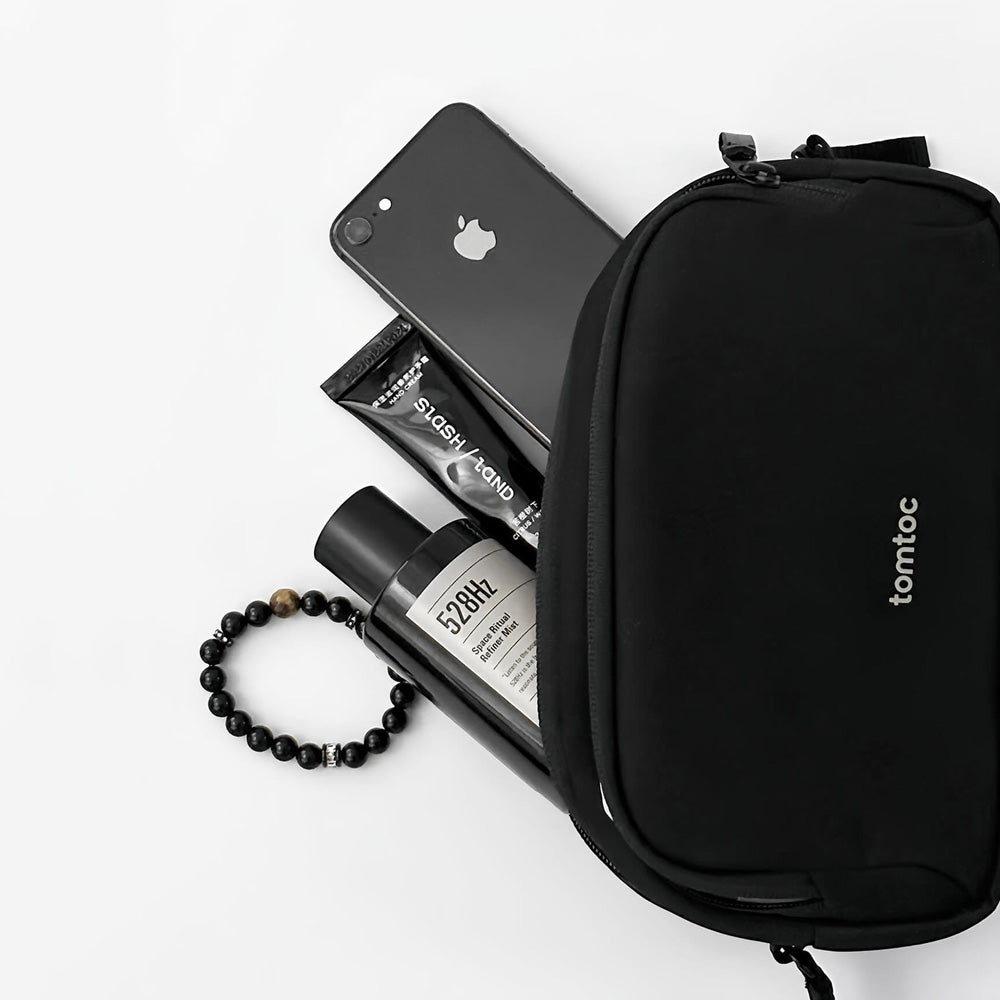 Light T12 Accessory Pouch Medium - Black