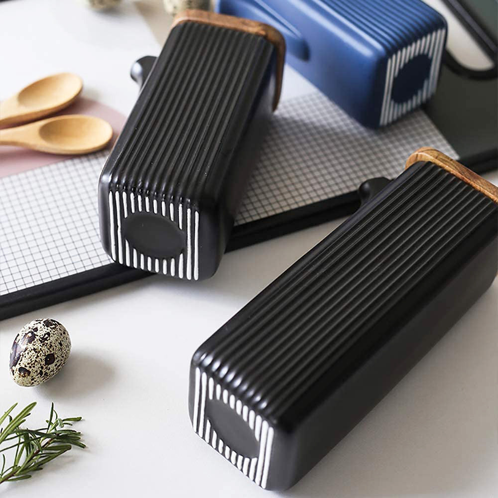 Lines Ceramic Oil & Vinegar Bottles with Tray - Black