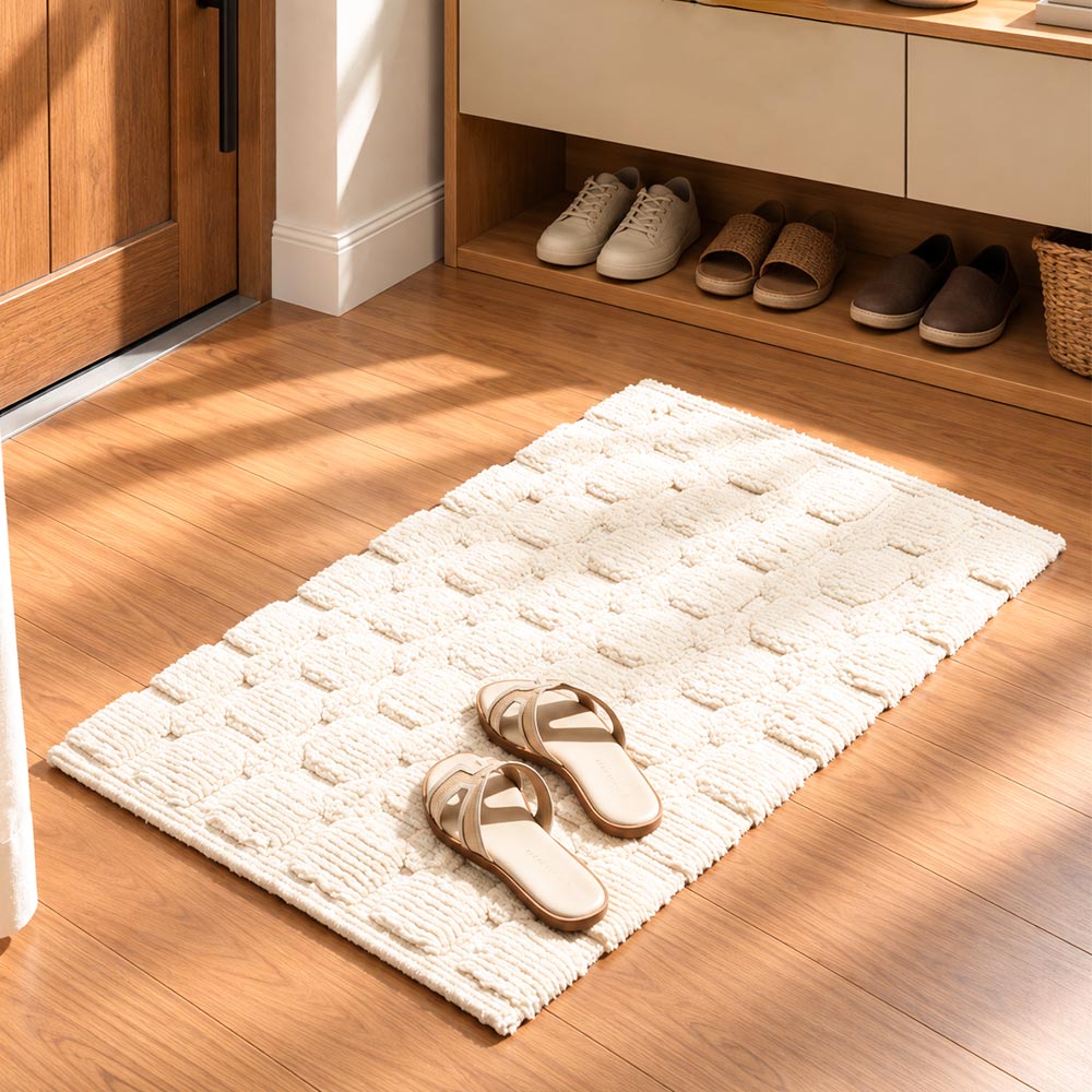 Louis Trellis Handloom Bathmat - Ivory