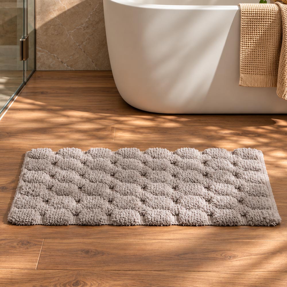 Louis Trellis Handloom Bathmat - Light Grey