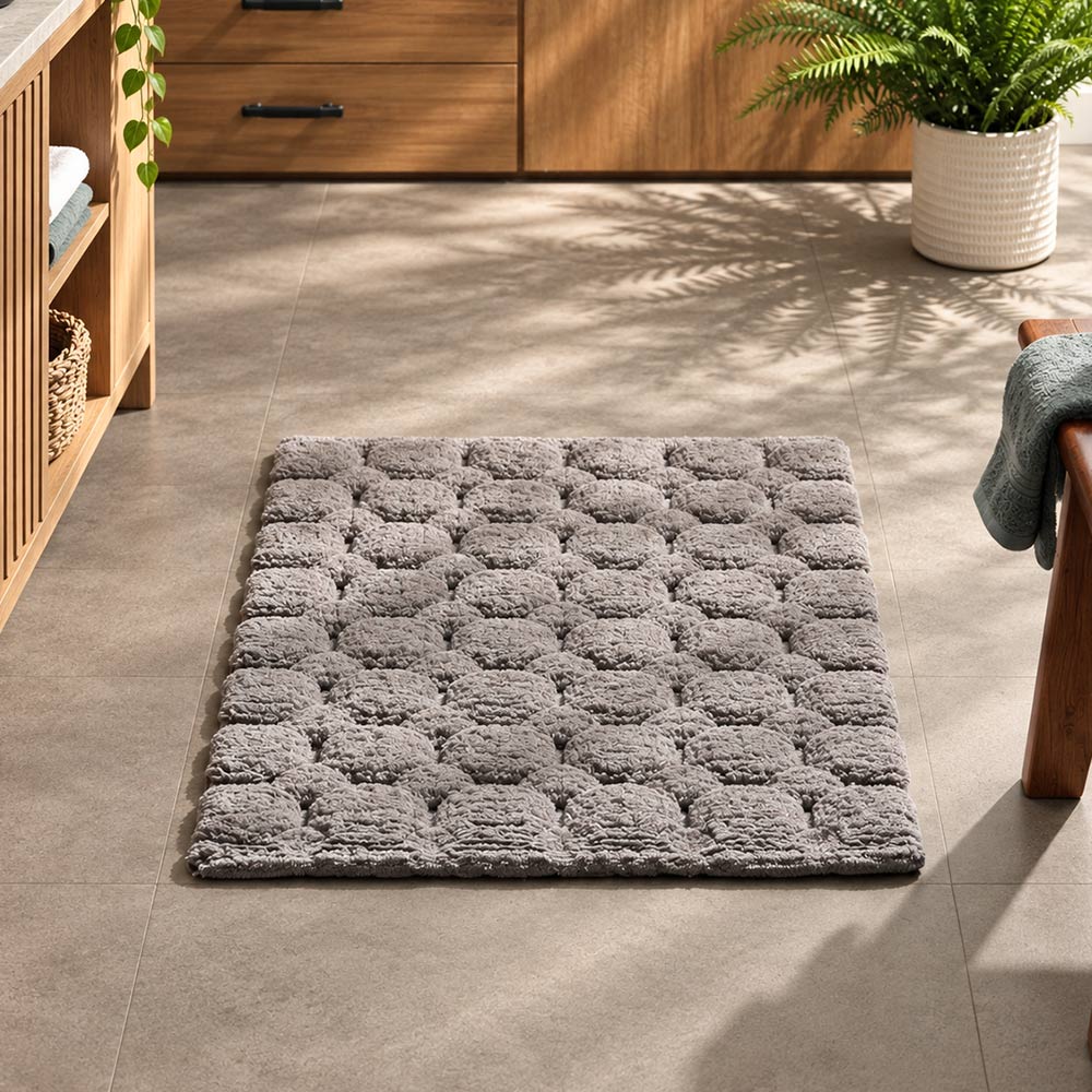 Louis Trellis Handloom Bathmat - Light Grey