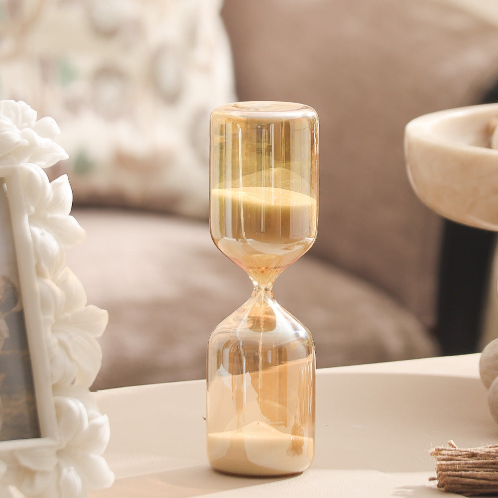 Maestro Cylindrical Hourglass Medium - Gold