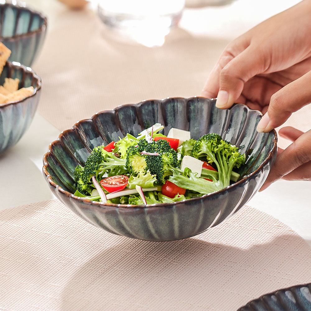 Mara Shallow Medium Bowl - Sea Green