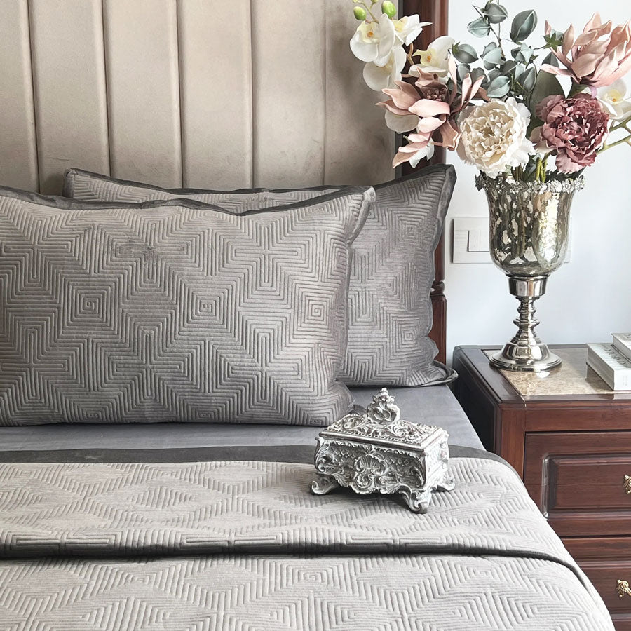 Maze Velvet Bedspread - Dark Grey