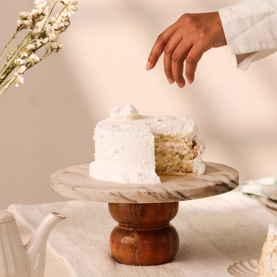 Merle Marble Cake Stand - Monochrome