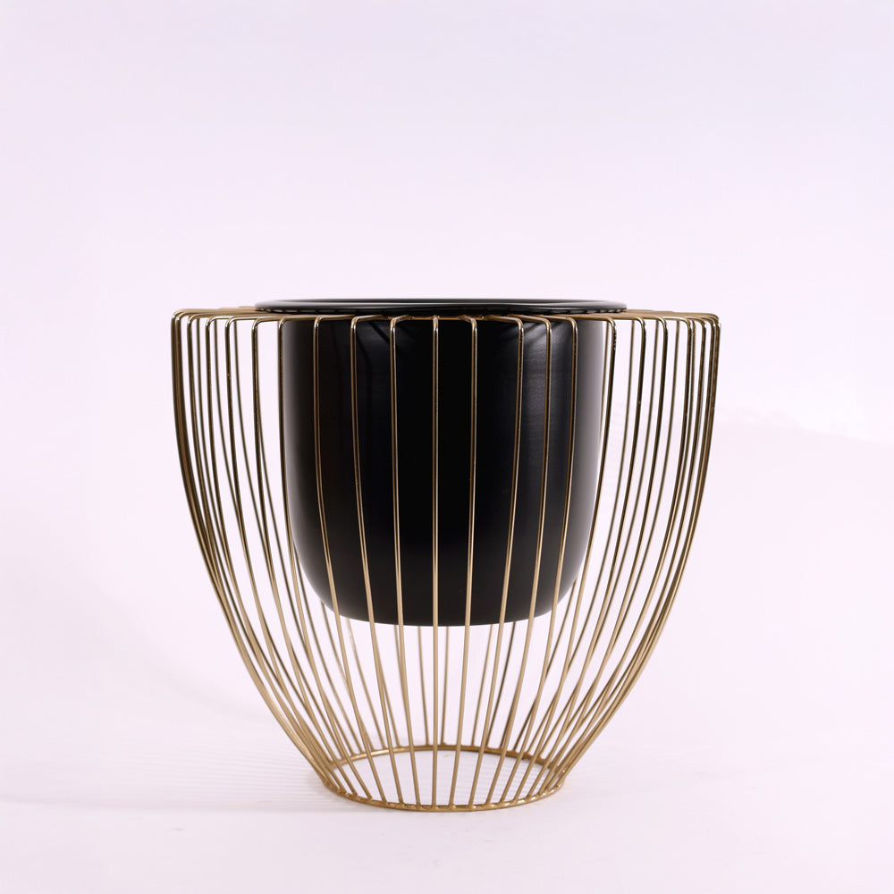 Petro Black Planter with Gold Metal Stand