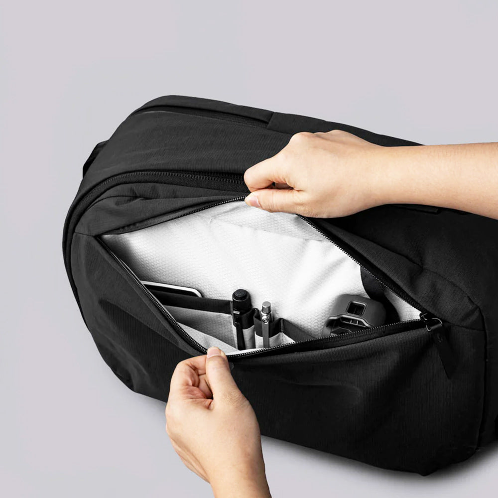 Metro Backpack Pro 24L - Axoflux Black 400D