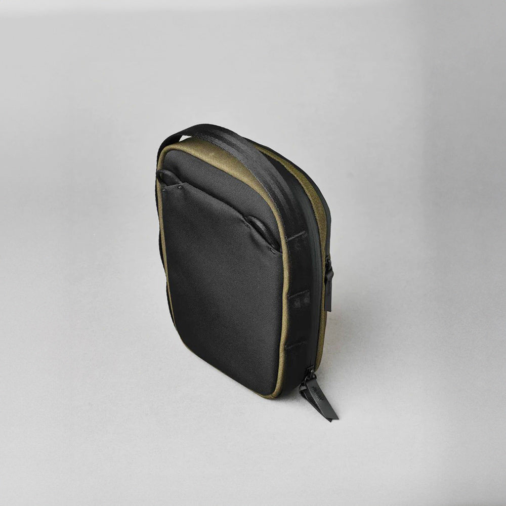 Metro Sling Bag V2 - Axoflux Army Green