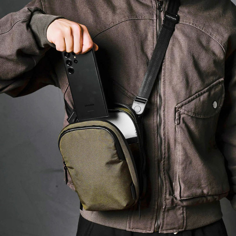 Metro Sling Bag V2 - Axoflux Army Green