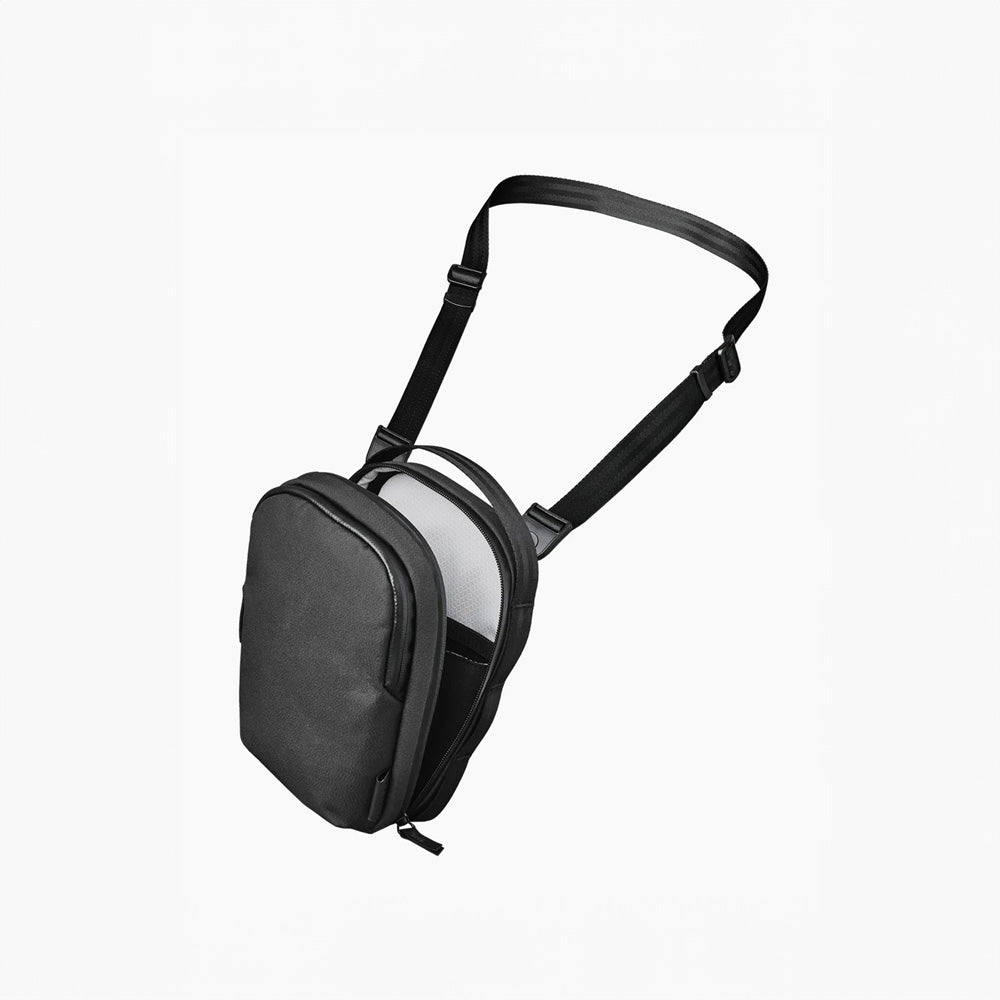 Metro Sling Bag V2 - Axoflux Black