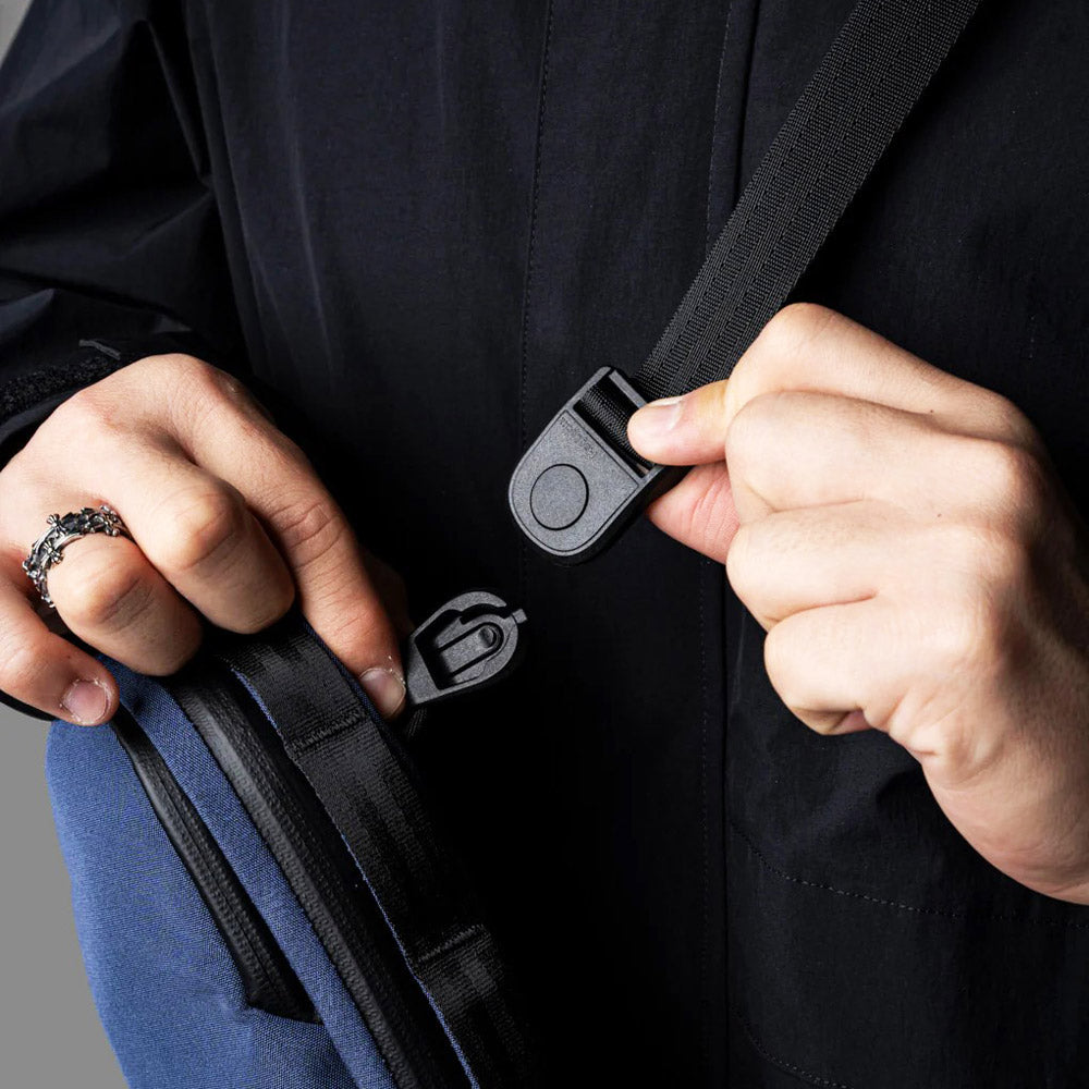 Metro Sling Bag V2 - Axoflux Blue