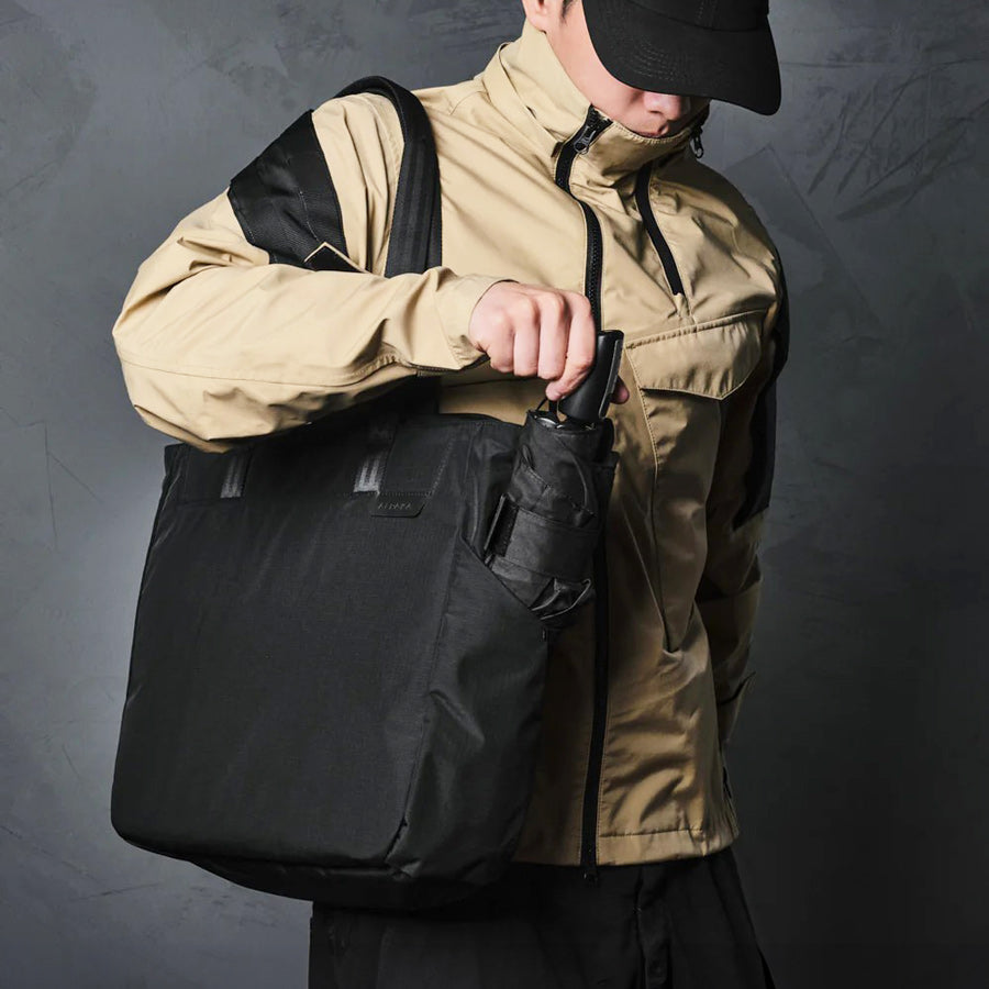 Metro Tote Bag Axoflux Black