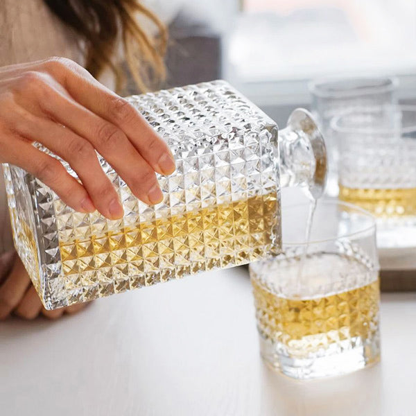 Elixir Whiskey Decanter 750ml