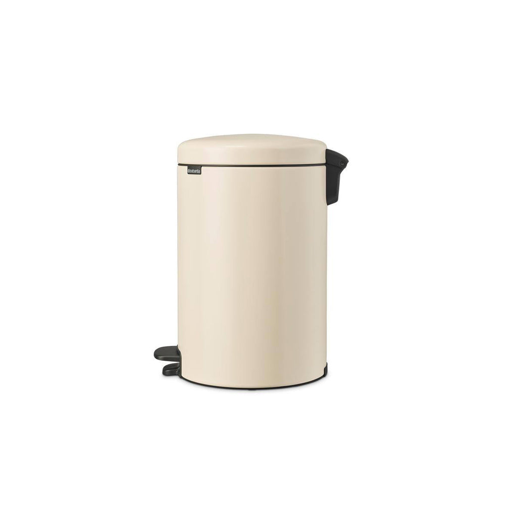 NewIcon Pedal Bin 20L - Soft Beige