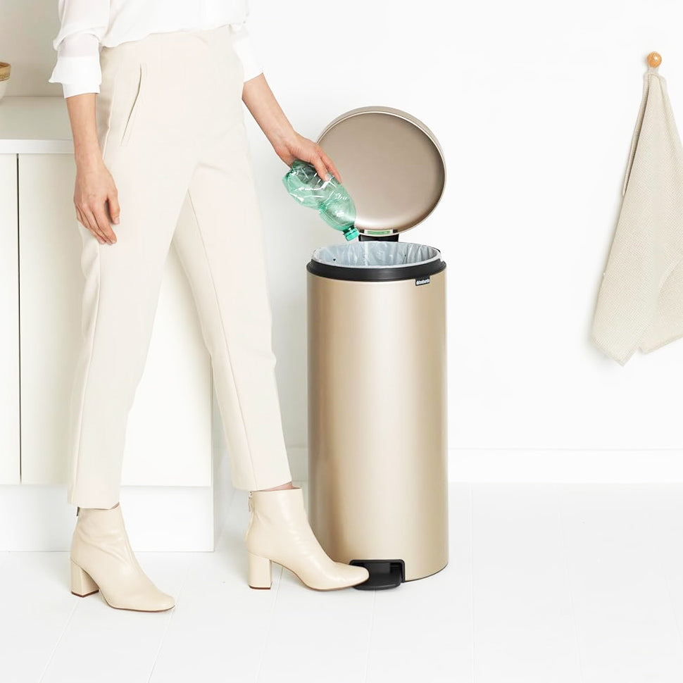 NewIcon Pedal Bin 30L - Metallic Gold