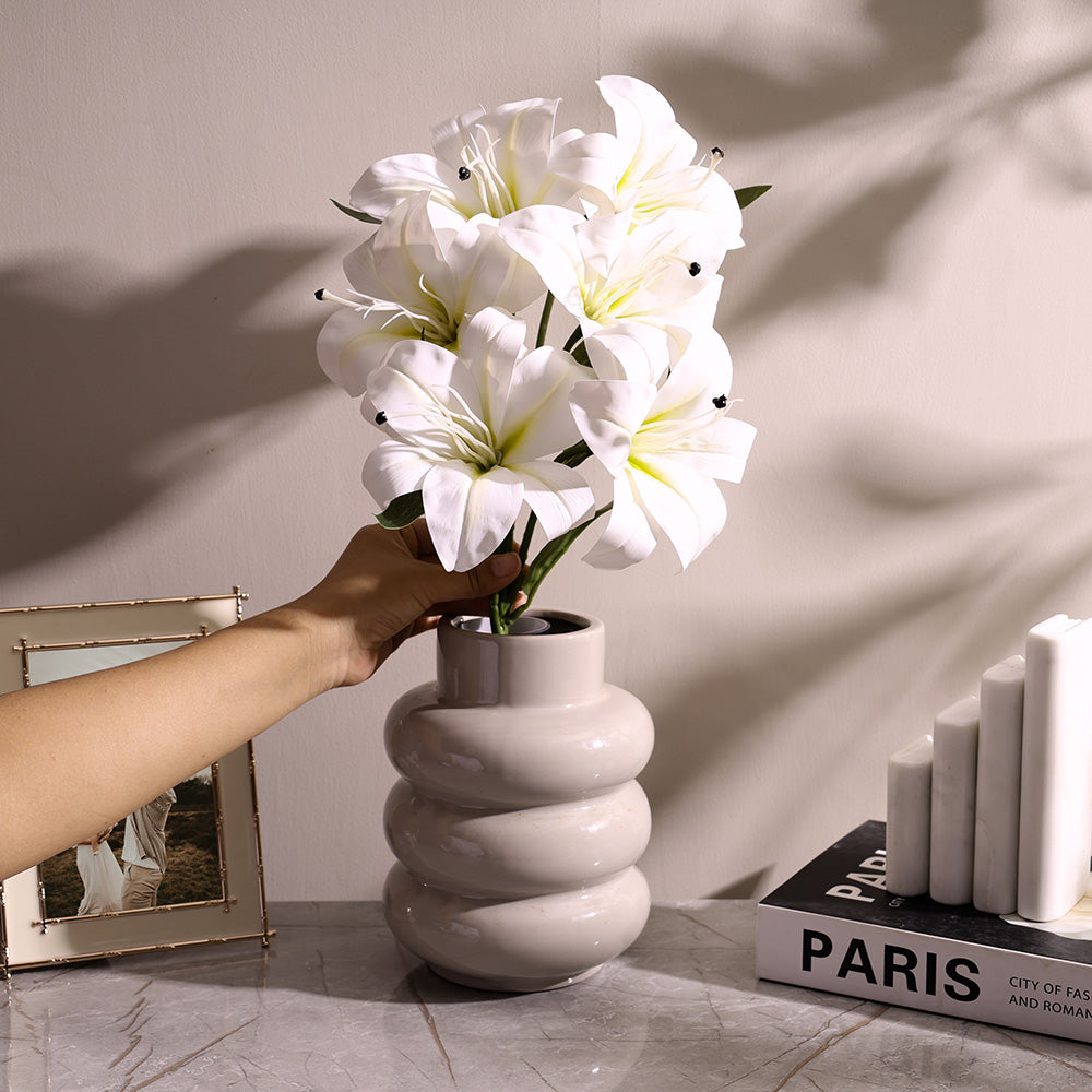 Oriental Lily Faux Bunch - White