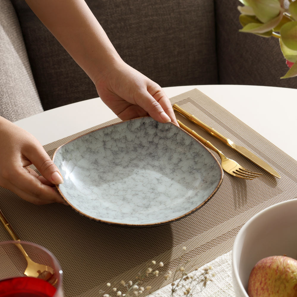 Oasis Curved Plate - Grey