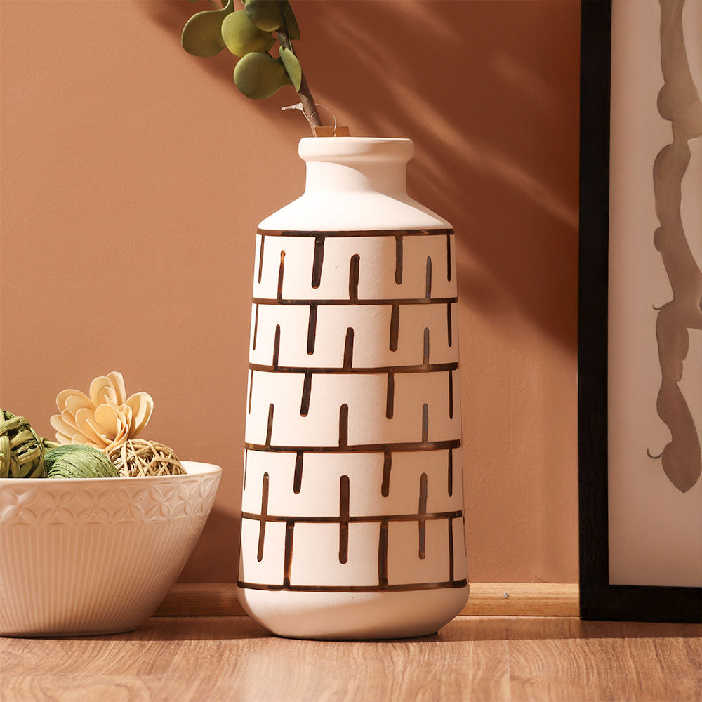 Orlo Ceramic Vase Large - White Gold